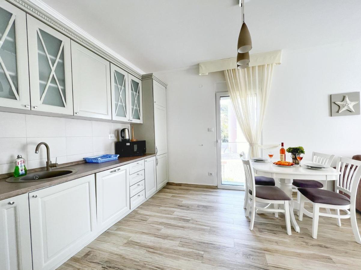 Yourhome Beach First Line Dobra Voda Exteriér fotografie