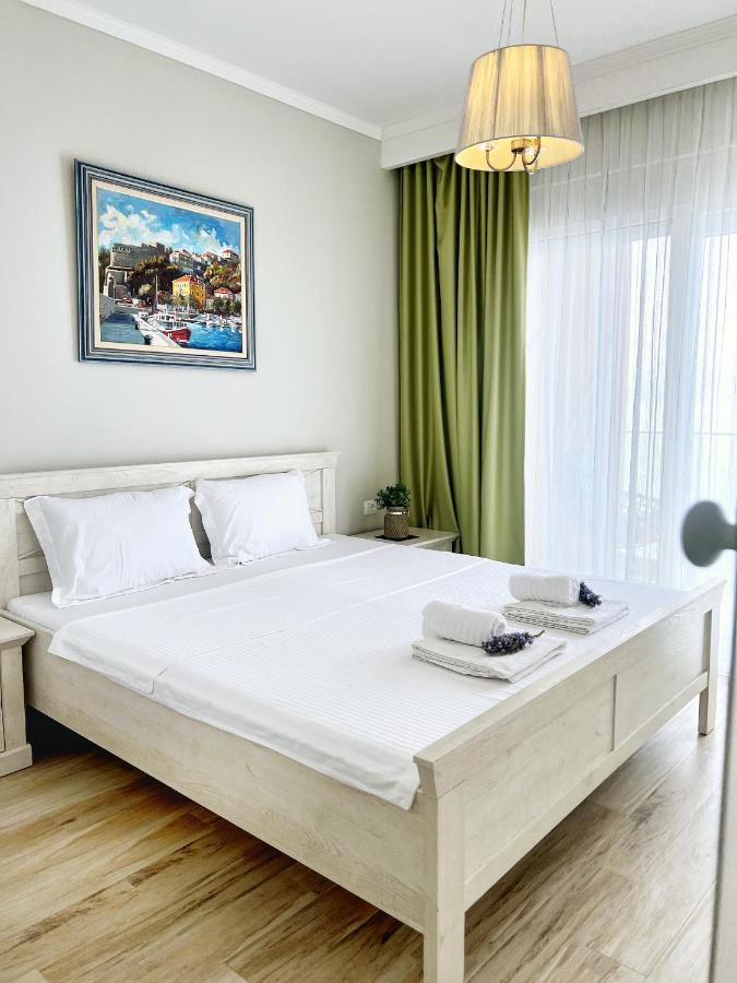 Yourhome Beach First Line Dobra Voda Exteriér fotografie